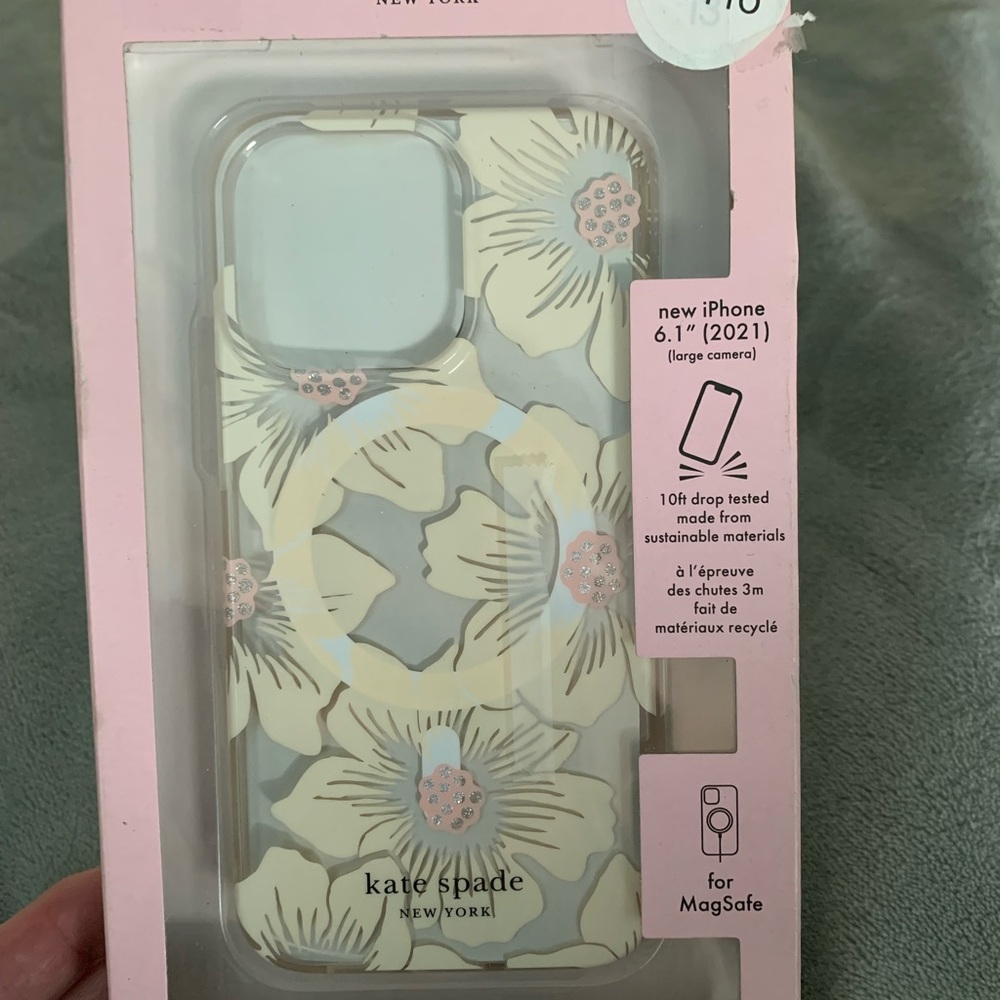 Kate Spade 13 Pro iPhone case for MagSafe.